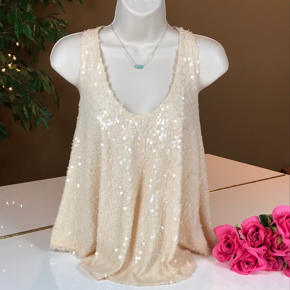 WISH CREAM COLORED SEQUIN TANK STYLE LOOSE TOP SM